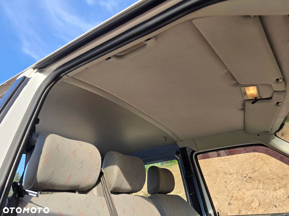 Volkswagen Transporter T4 - 15