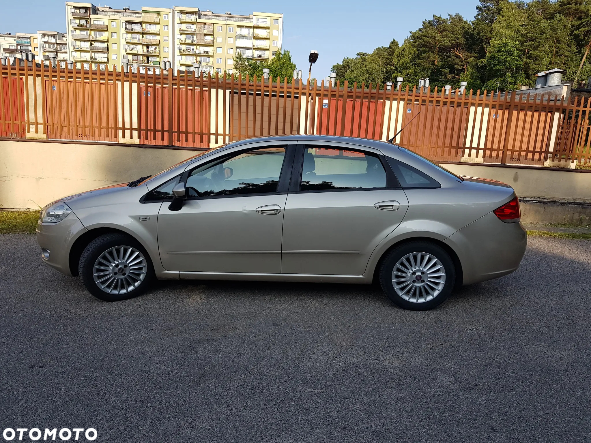 Fiat Linea 1.4 Dynamic - 6