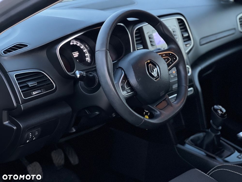Renault Megane 1.2 Energy TCe Intens - 12