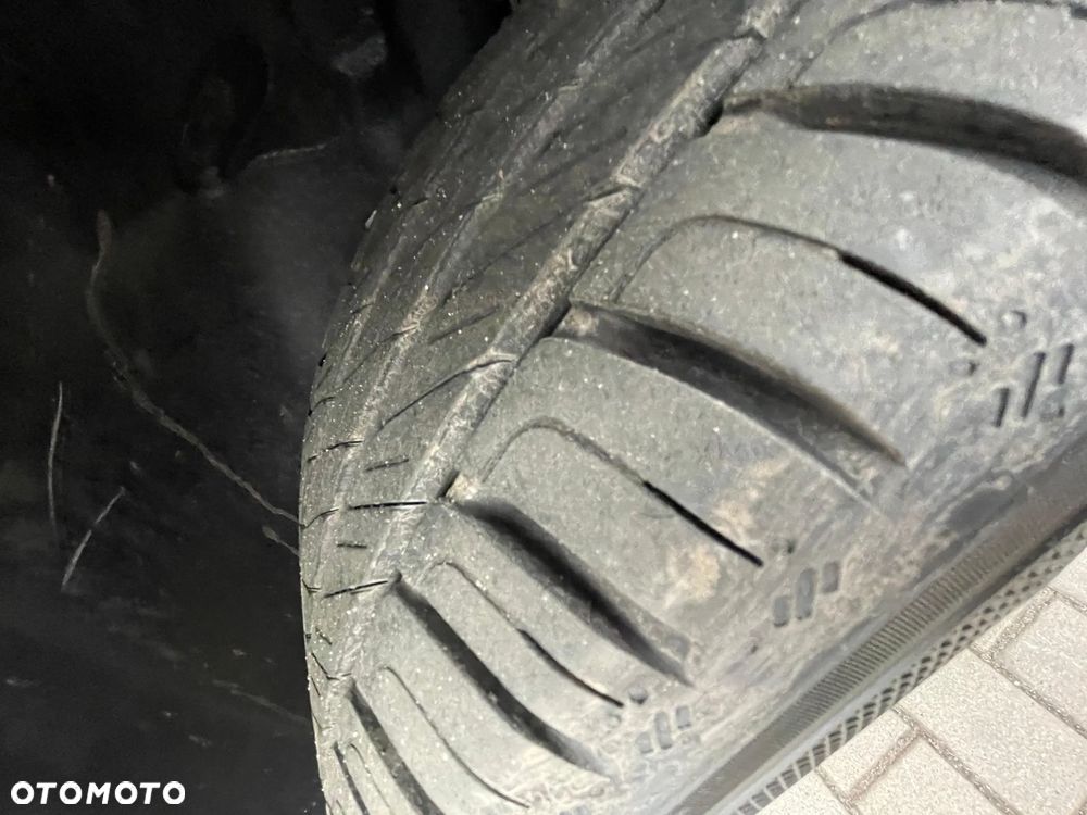 Renault Megane 1.6 16V 110 LIMITED - 25