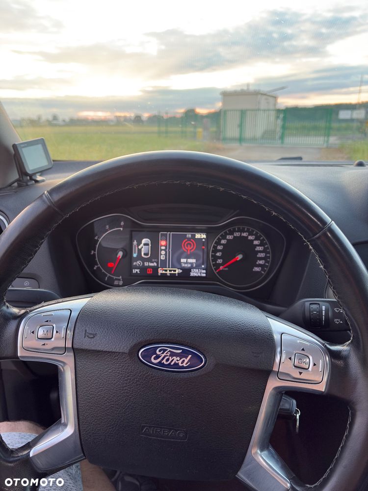 Ford Mondeo 2.0 TDCi Titanium - 13