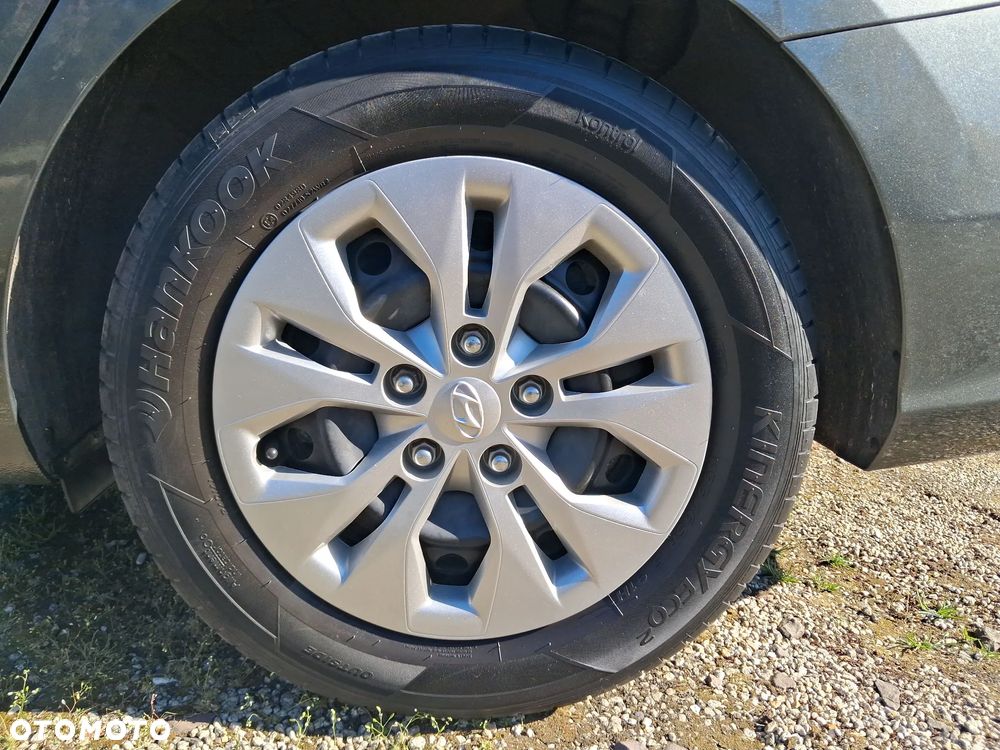 Hyundai i30 1.5 DPI Classic + - 25