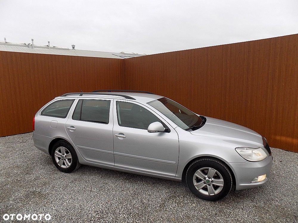Skoda Octavia 1.6 TDI DPF Fun - 29