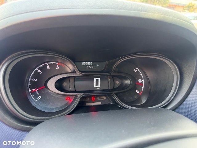 Opel vivaro - 10