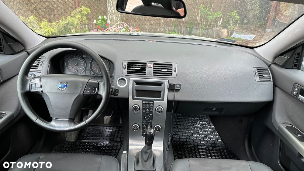 Volvo V50 - 3