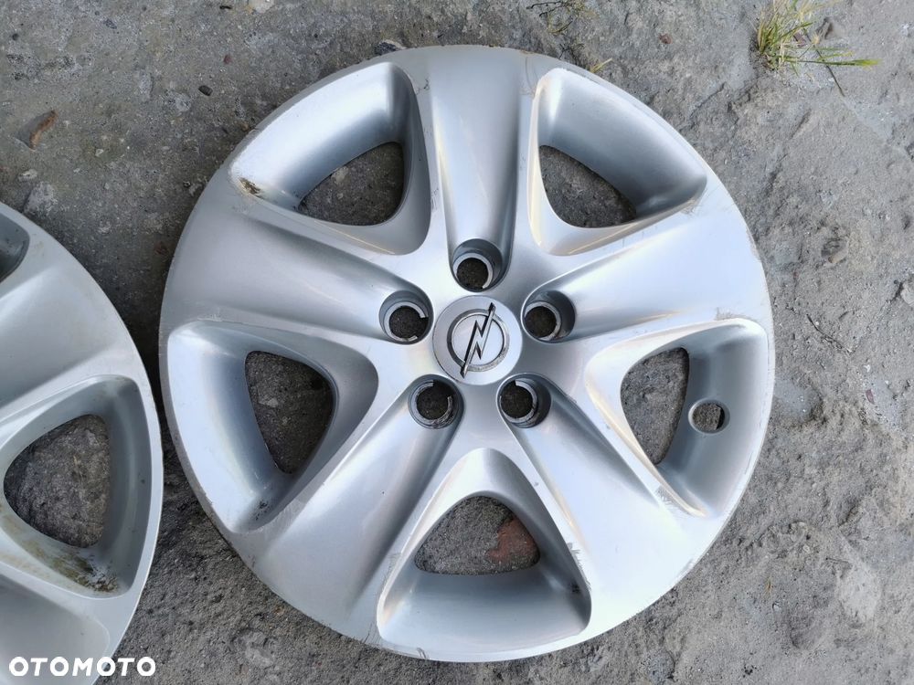 Opel Astra Zafira Meriva Kołpaki 16" 2 szt - 3
