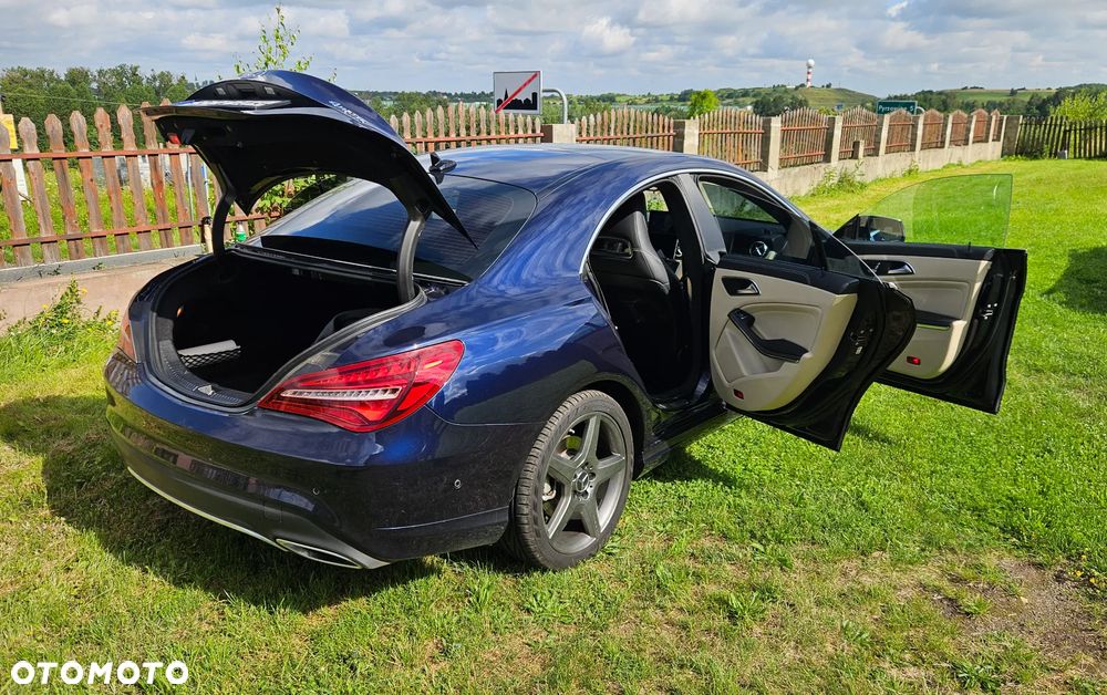 Mercedes-Benz CLA 250 7G-DCT AMG Line - 20