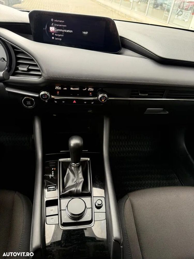 Mazda 3 G122 AT Plus - 19