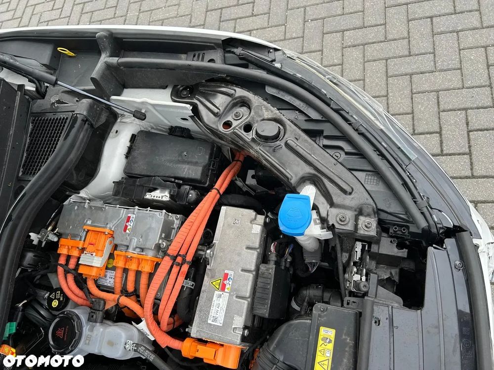 Volkswagen Tiguan 1.5 eHybrid PHEV 150kW Elegance DSG - 28