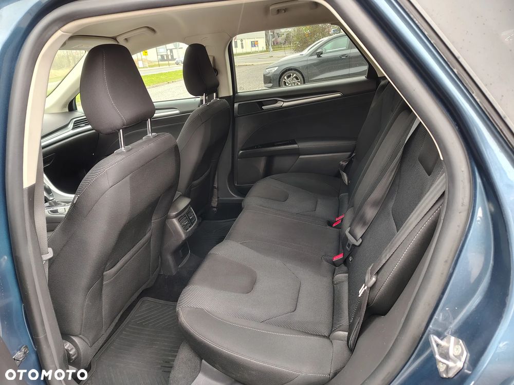 Ford Mondeo 2.0 TDCi Trend PowerShift - 13