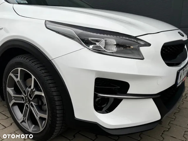 Kia XCeed - 11