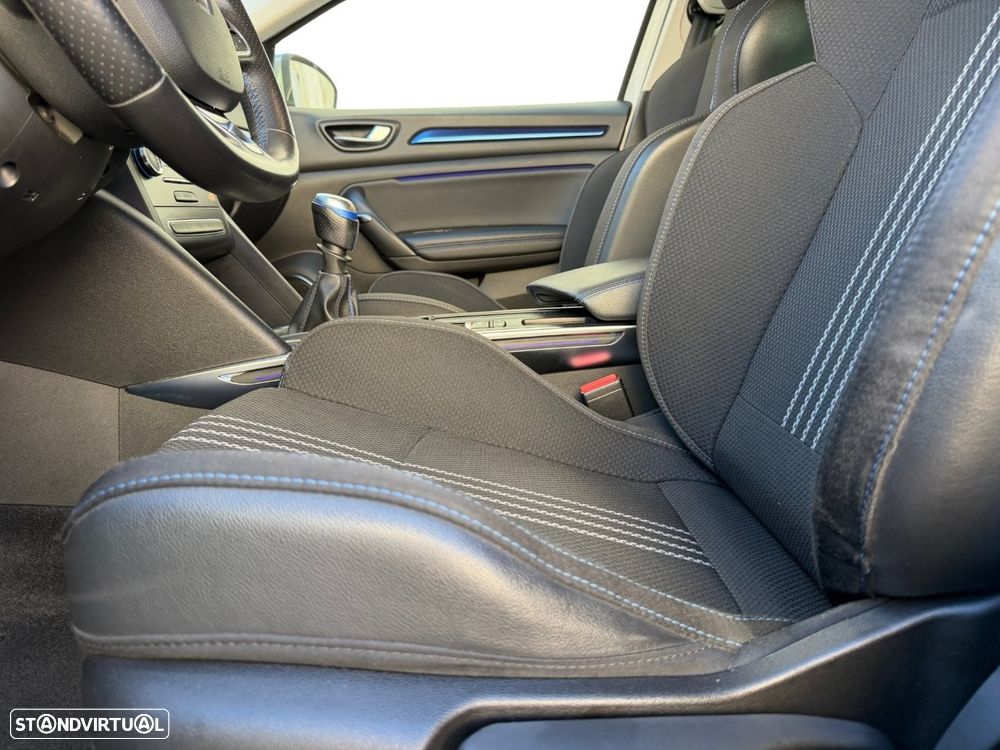 Renault Mégane Sport Tourer 1.5 Blue dCi GT Line - 17