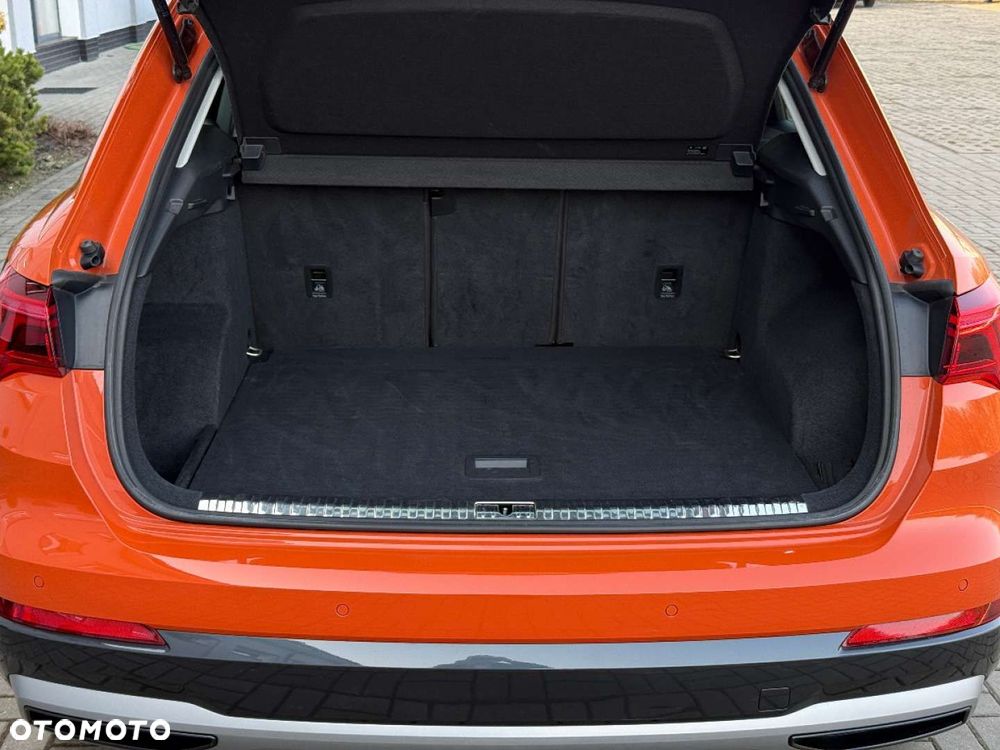 Audi Q3 35 TFSI Advanced S tronic - 39