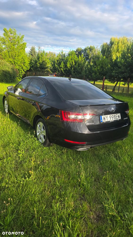 Skoda Superb 2.0 TDI Active - 13