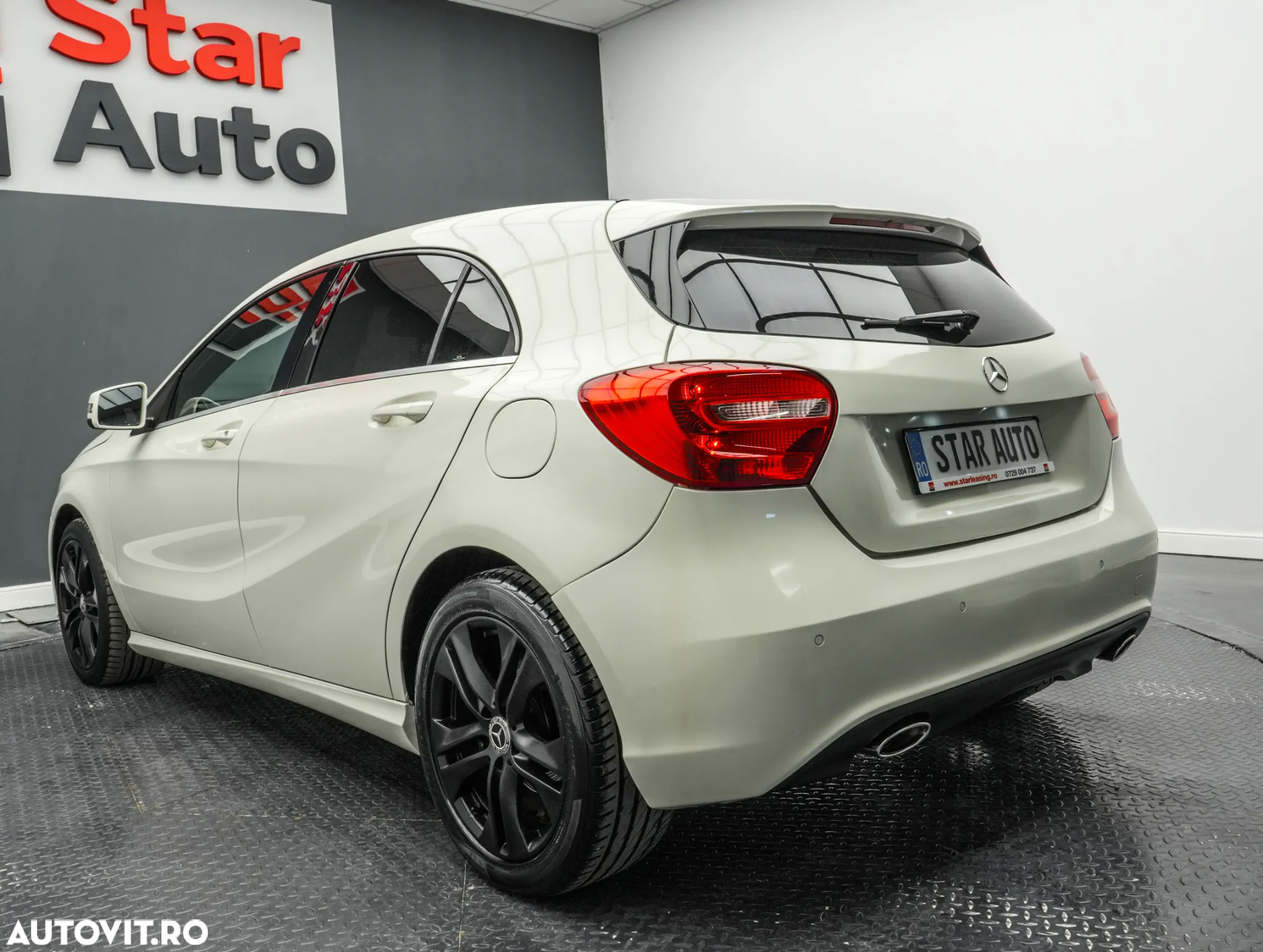 Mercedes-Benz A 180 BlueEFFICIENCY - 4