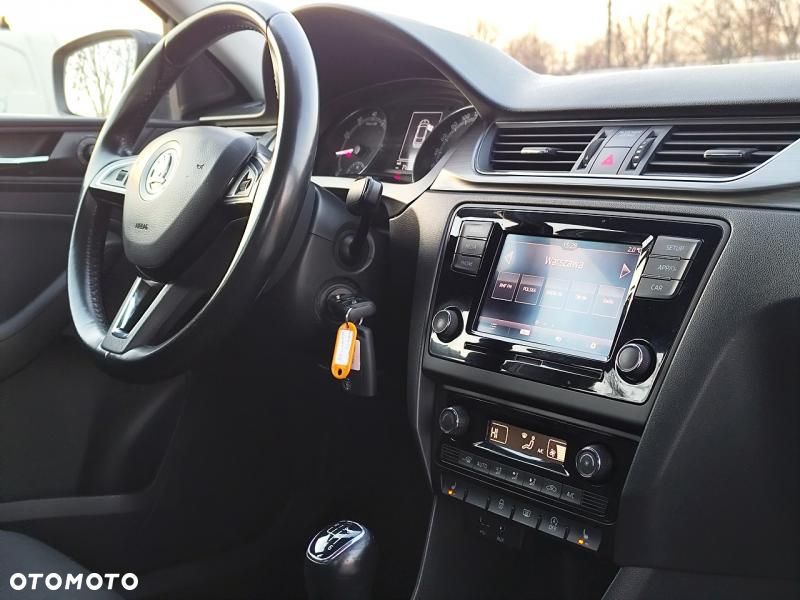 Skoda RAPID - 10
