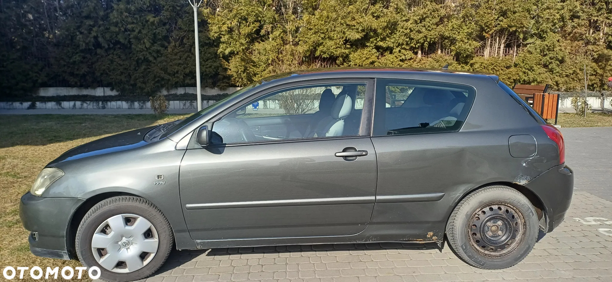 Toyota Corolla 1.6 VVT-i Dynamic - 2