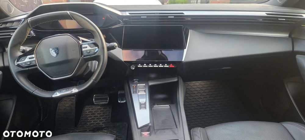 Peugeot 408 1.2 PureTech GT S&S EAT8 - 12