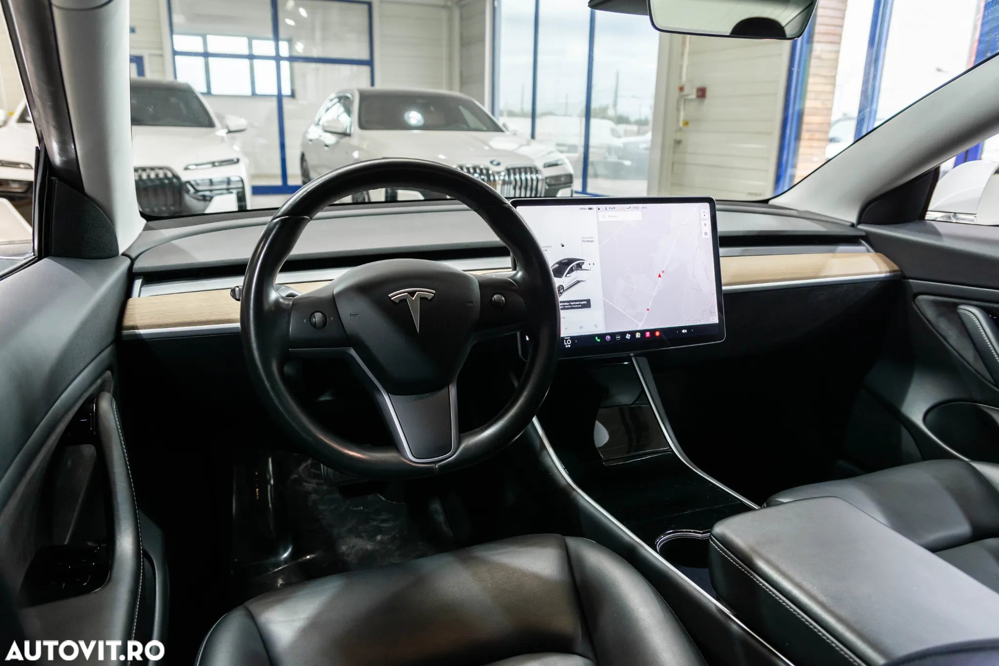 Tesla Model 3 Long Range - 5