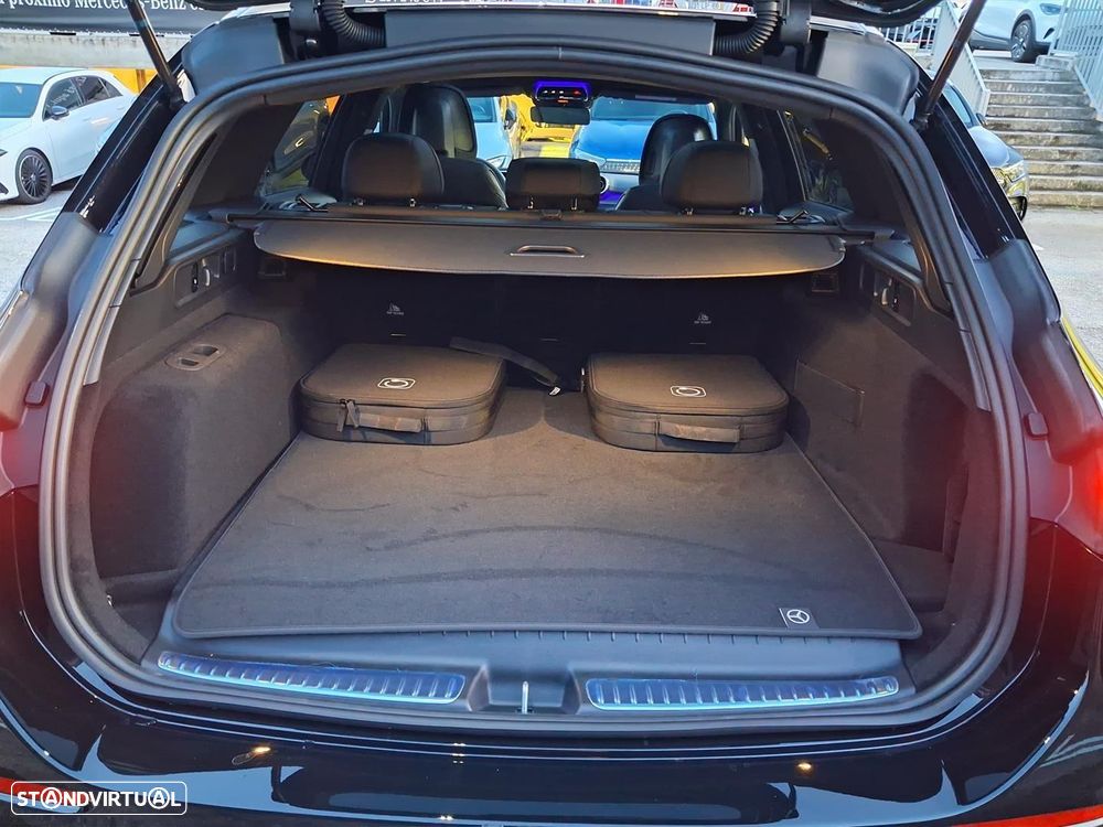 Mercedes-Benz C 300 de AMG Line - 14