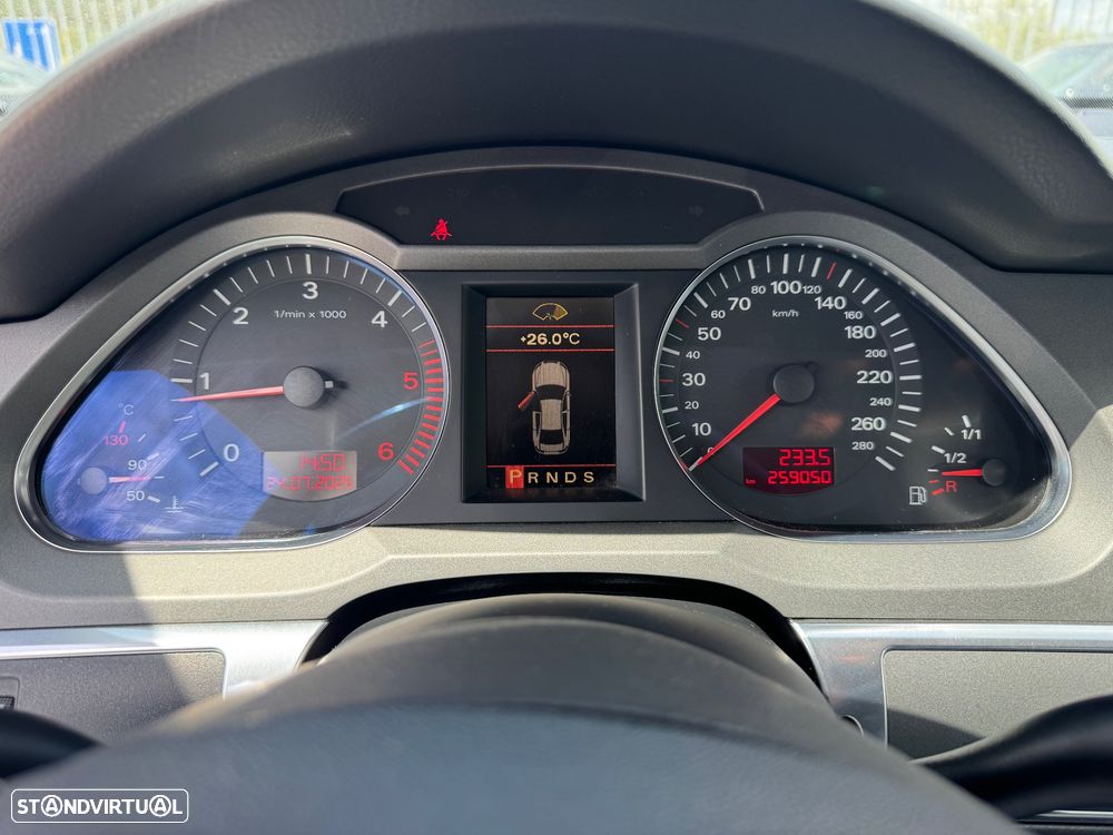 Audi A6 Avant 3.0 TDI V6 quattro Sport Tip - 18