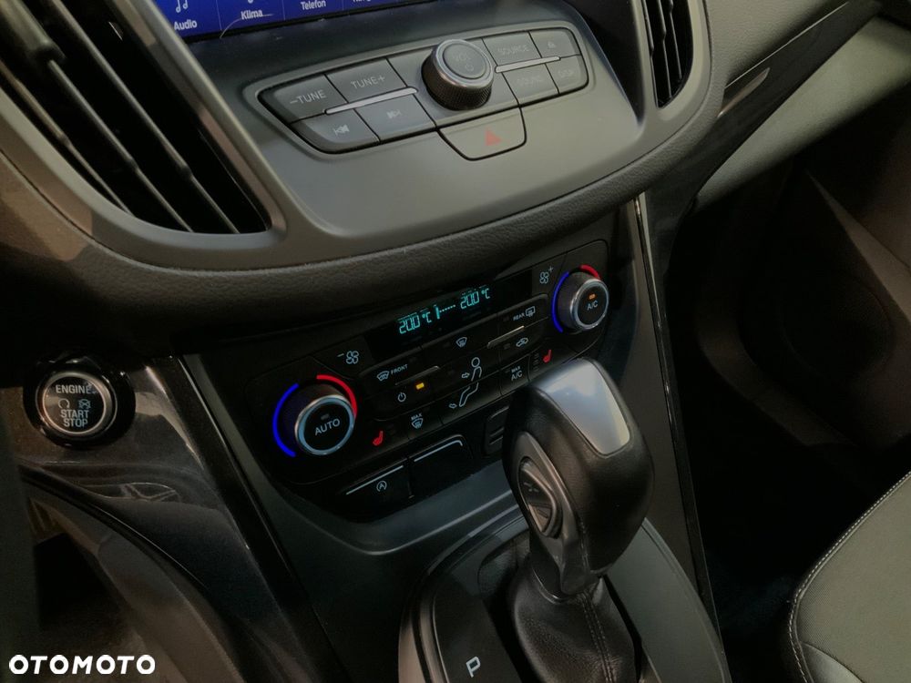 Ford Kuga 2.0 TDCi 2x4 Titanium - 10