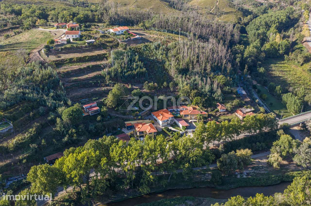 Moradia T3+2 Foz do Sousa, Gondomar - Grande imagem: 4/41