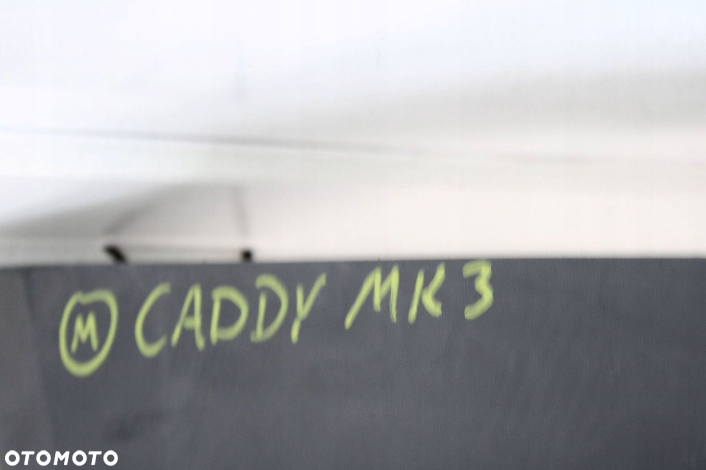 VW CADDY 2003R- ZDERZAK TYŁ TYLNY - 10