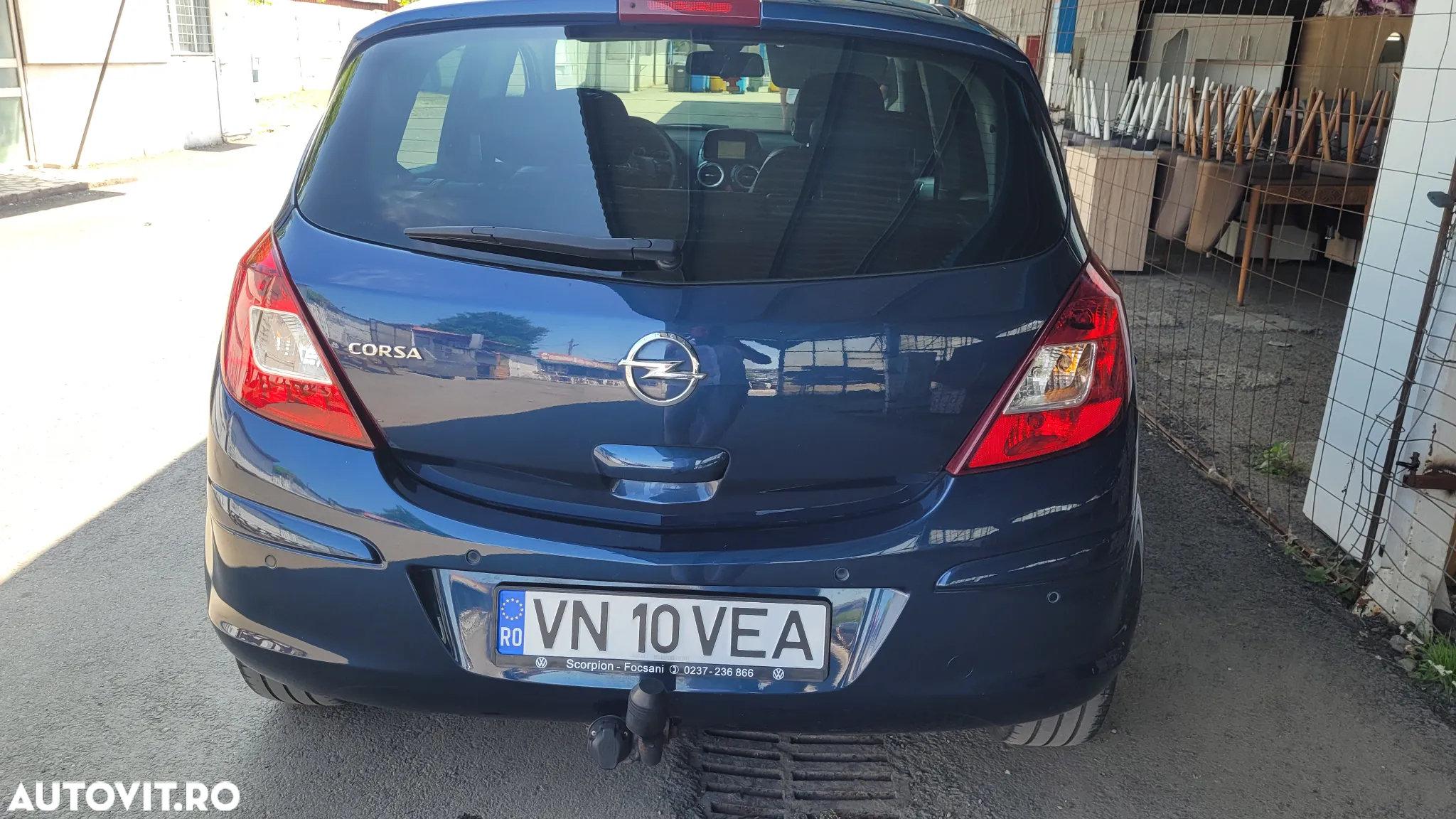 Opel Corsa 1.2 Cosmo - 21