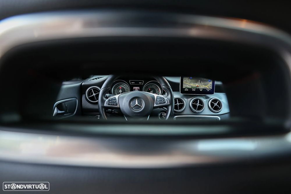 Mercedes-Benz CLA 200 d AMG Line Aut. - 27