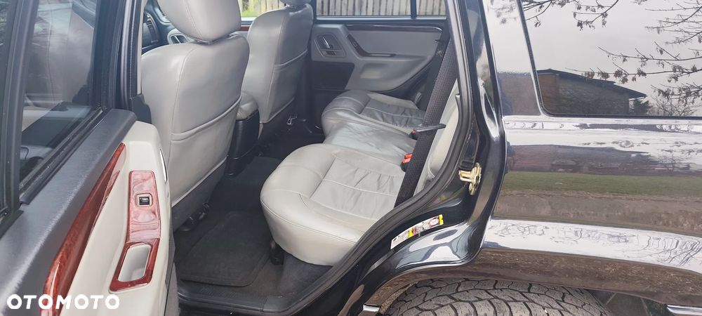 Jeep Grand Cherokee 4.7 Overland - 6