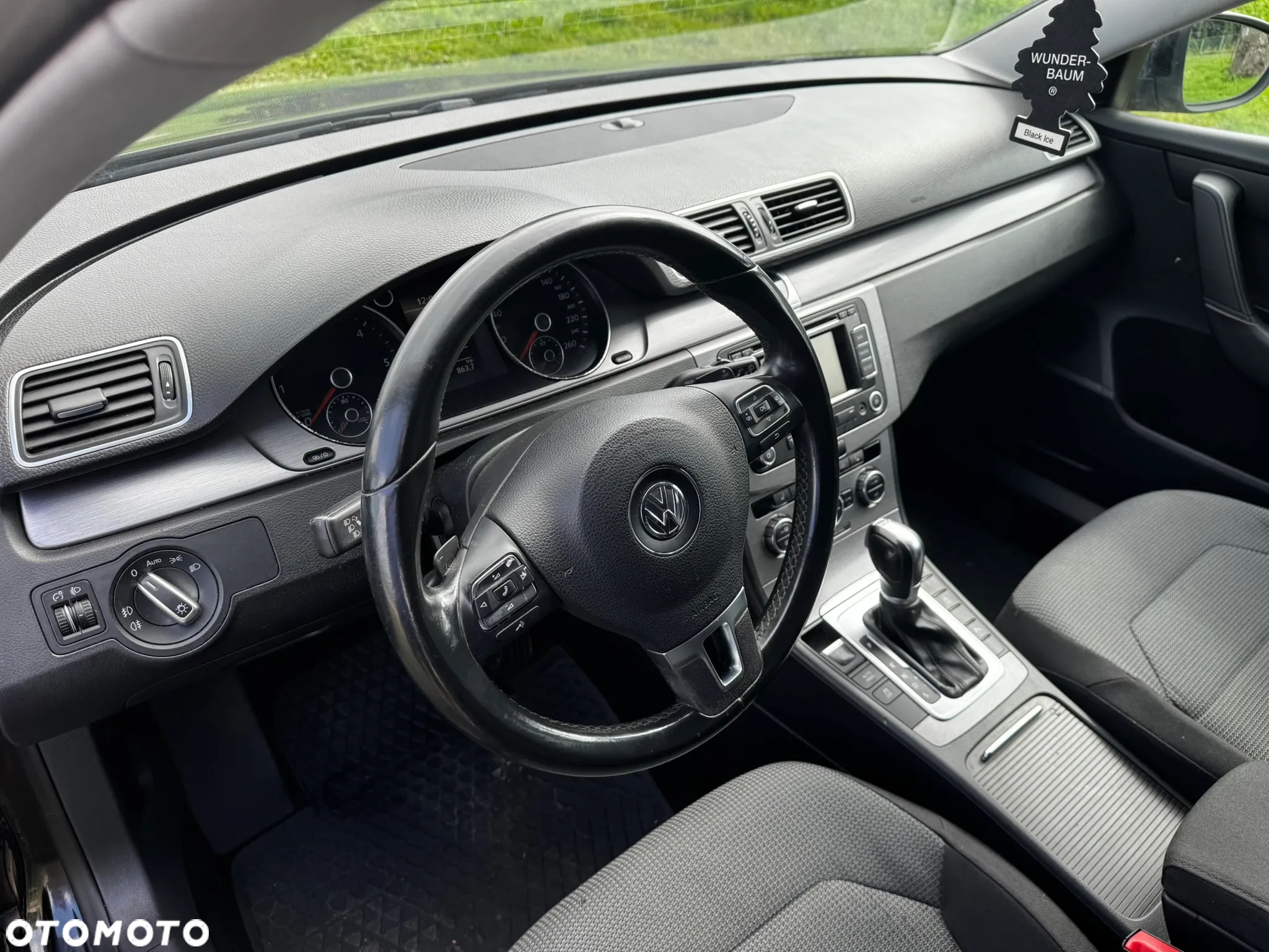 Volkswagen Passat Variant 2.0 Blue TDI DSG SCR Highline - 25