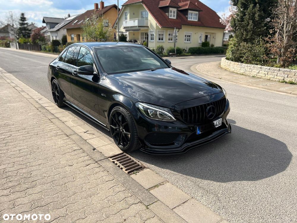 Mercedes-Benz Klasa C AMG 43 4Matic 9G-TRONIC - 1