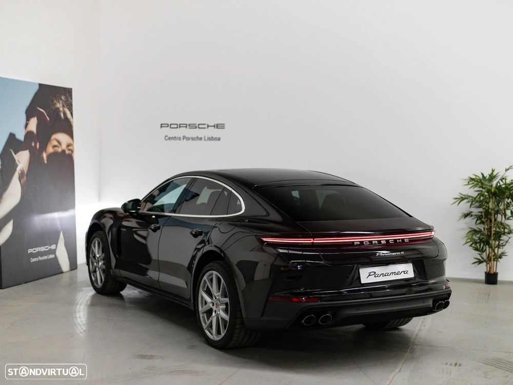 Porsche Panamera 4 E-Hybrid - 8