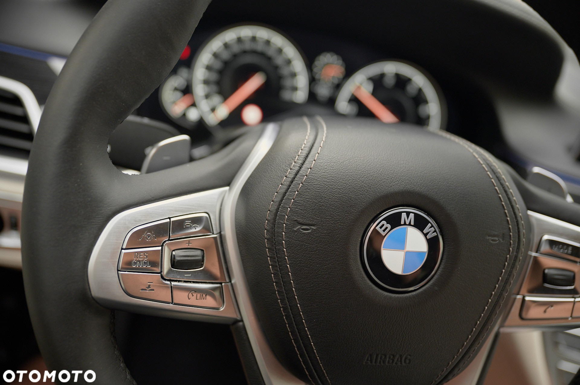 BMW Seria 7 730d xDrive - 26