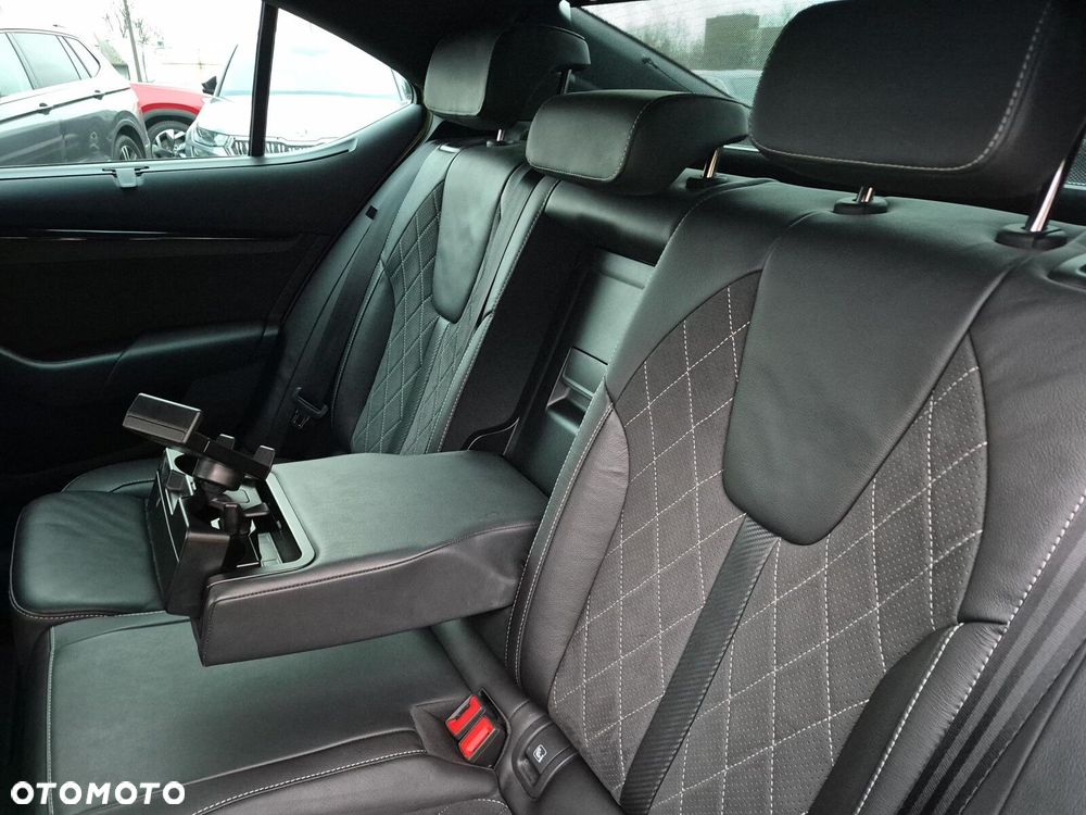 Skoda Octavia 2.0 TSI RS DSG - 15