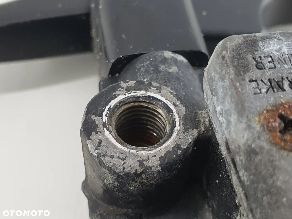 POMPA HAMULCOWA PRAWA HAMULEC SMC 700 ARGON JUMBO 700 - 7