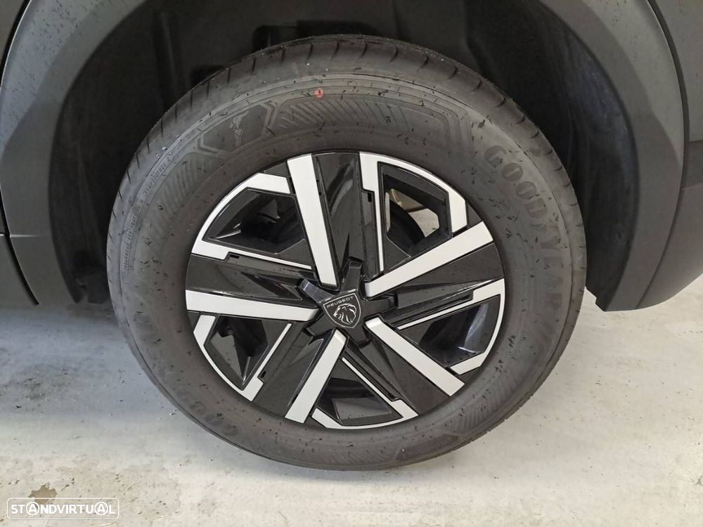 Peugeot 2008 1.2 PureTech Style - 11