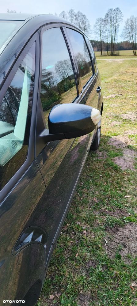 Ford S-Max 2.5 Titanium - 7