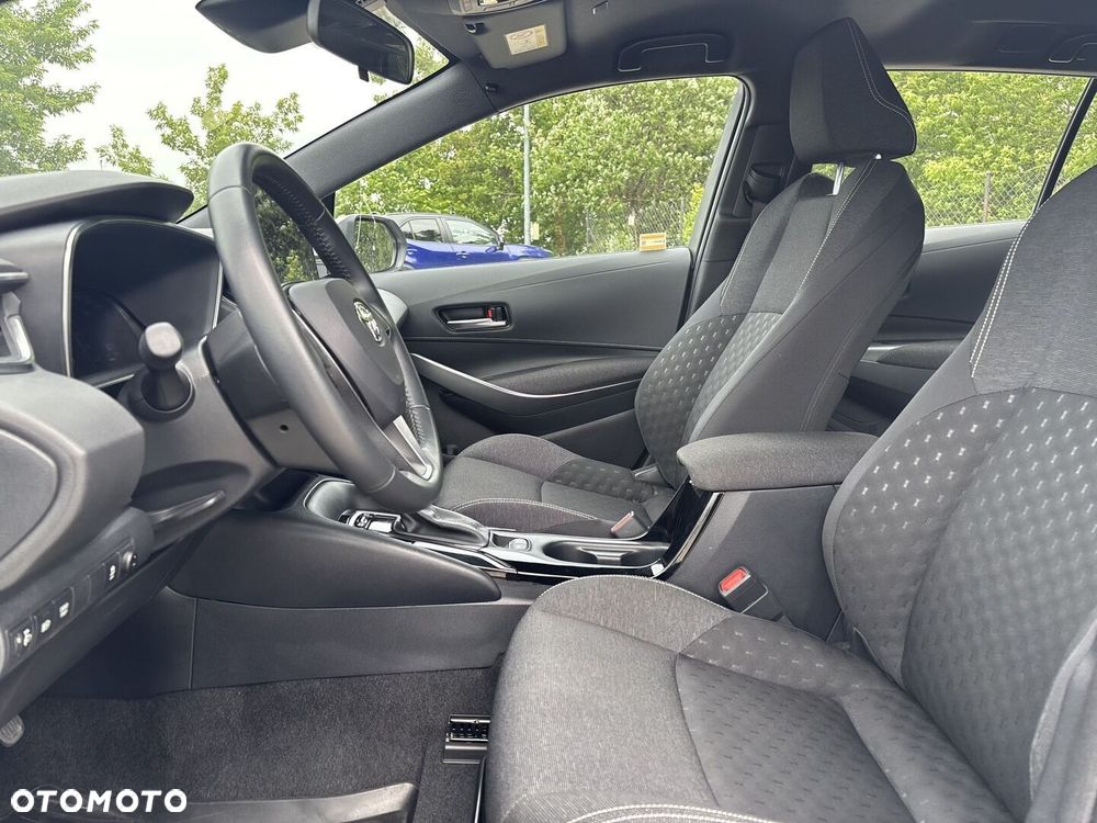 Toyota Corolla 1.8 Hybrid Comfort - 18
