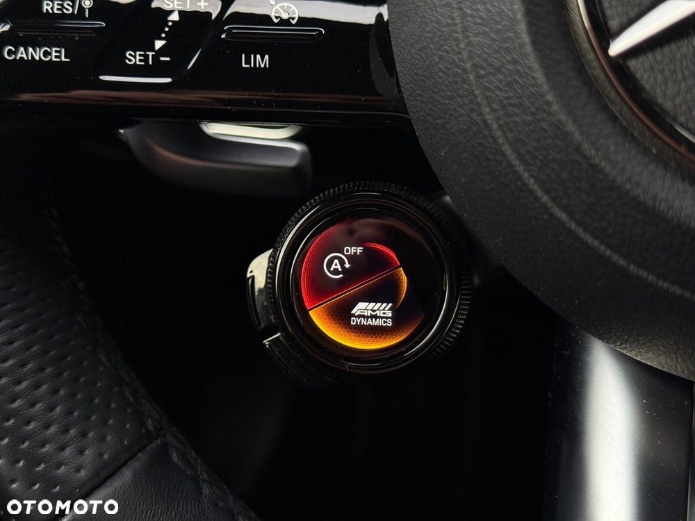 Mercedes-Benz Klasa A 35 AMG 4-Matic 7G-DCT - 17