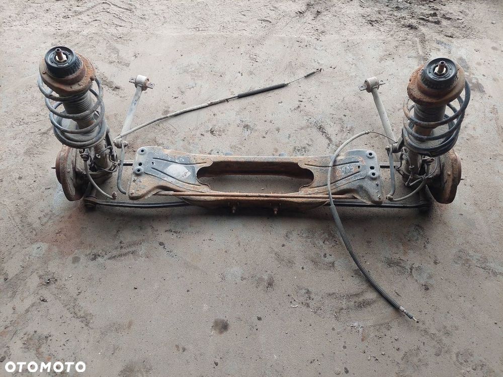 KOMPLETNE ZAWIESZENIE BELKA SANKI TYŁ ALFA ROMEO 147 I - 1