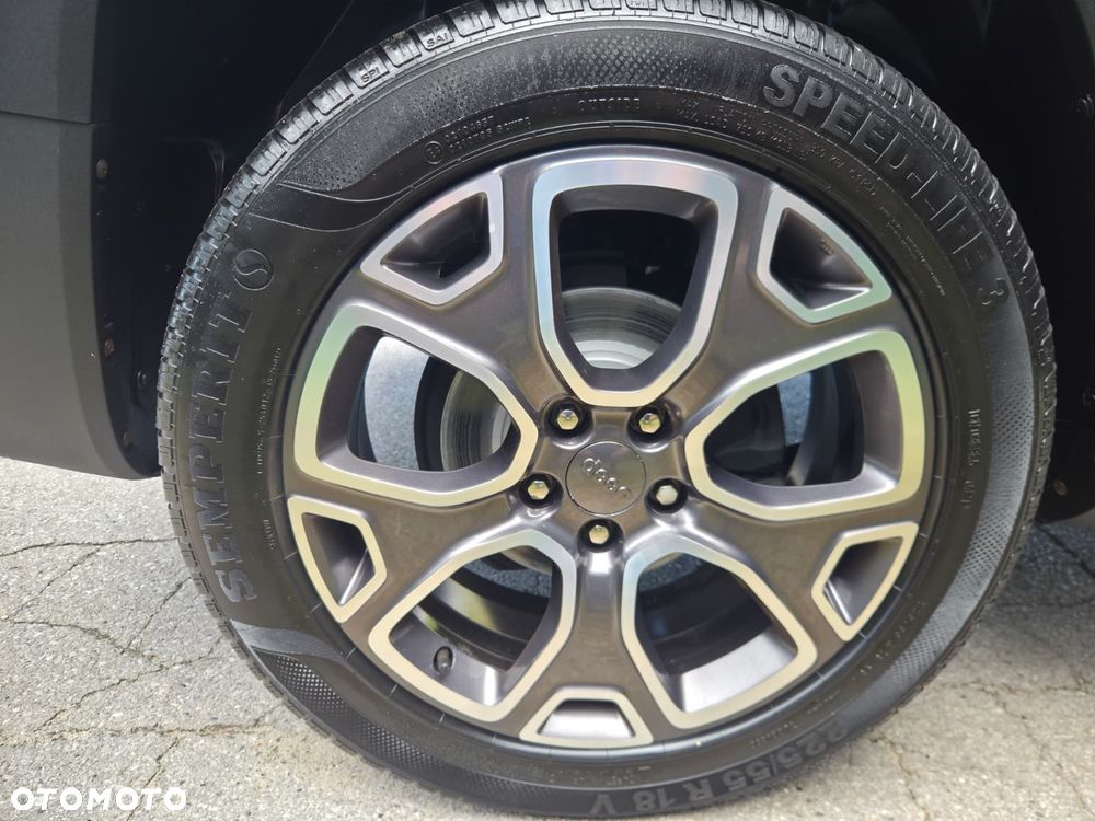 Jeep Renegade 1.6 E-torQ Night Eagle - 29