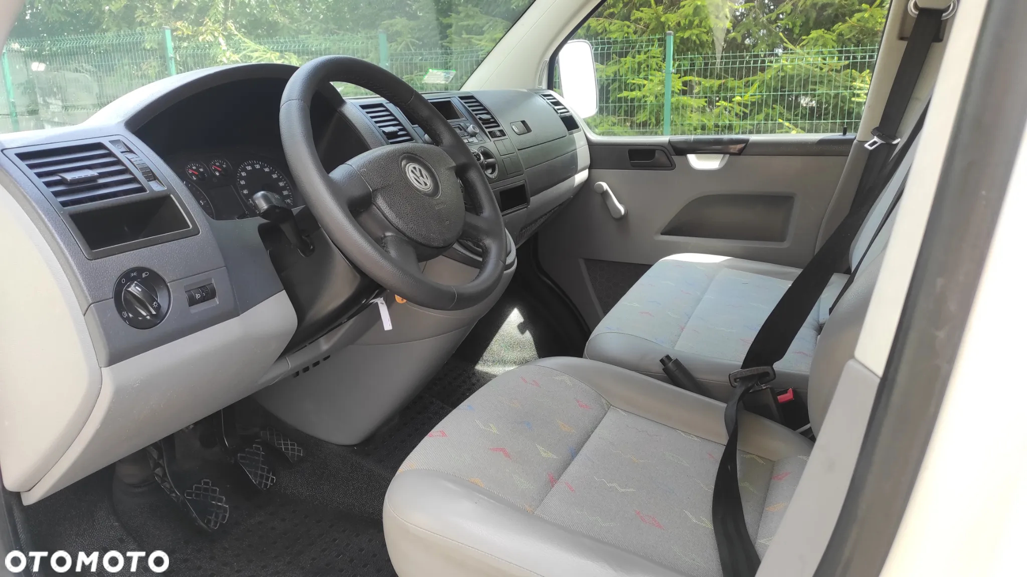 Volkswagen TRANSPORTER DOKA 5 OSÓB POLSKI SALON MAŁY PRZEBIEG - 8