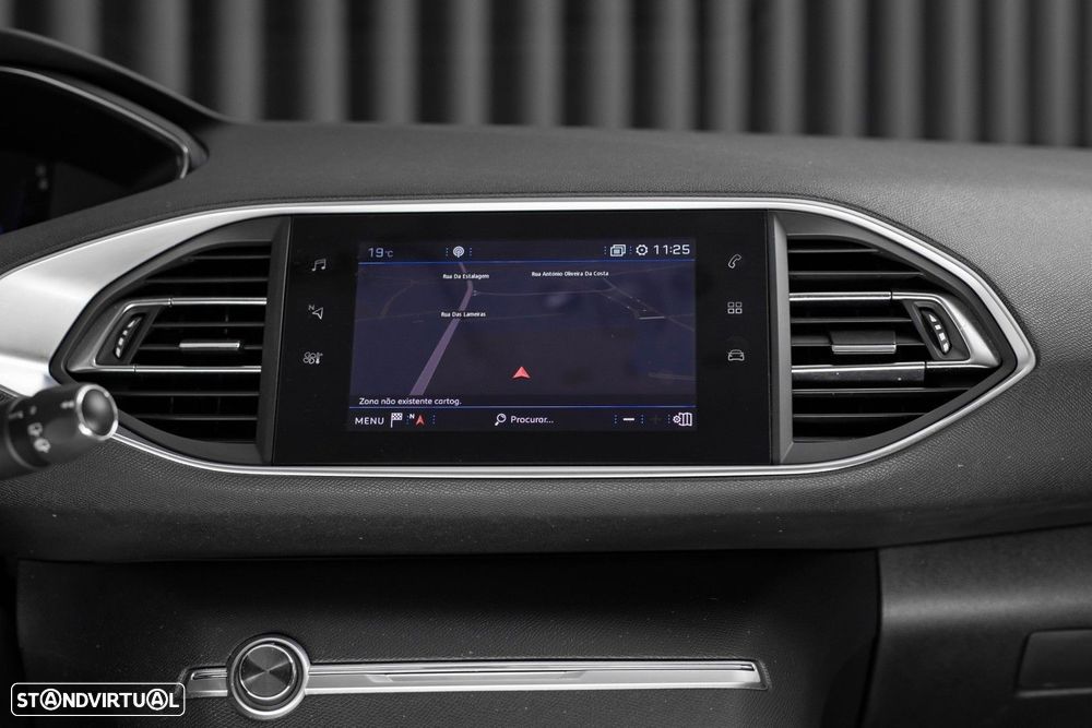 Peugeot 308 SW 1.5 BlueHDi Allure EAT8 - 17