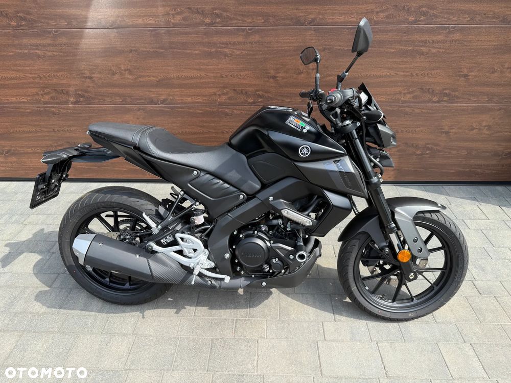 Yamaha MT - 17