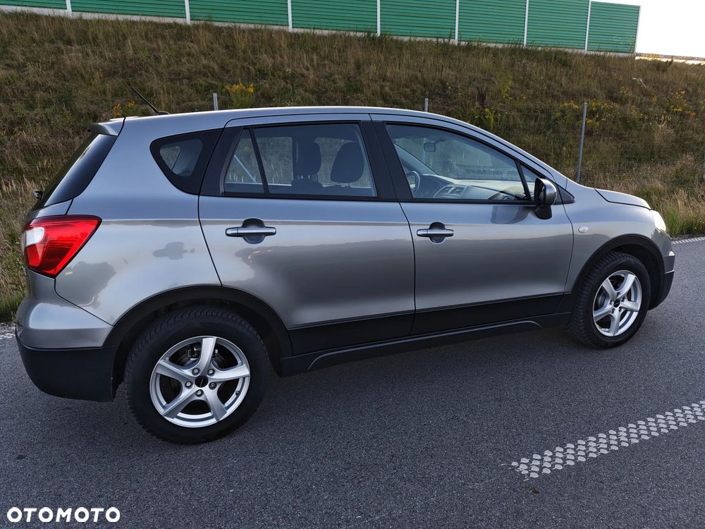 Suzuki SX4 S-Cross 1.6 VVT 4x2 Comfort - 9