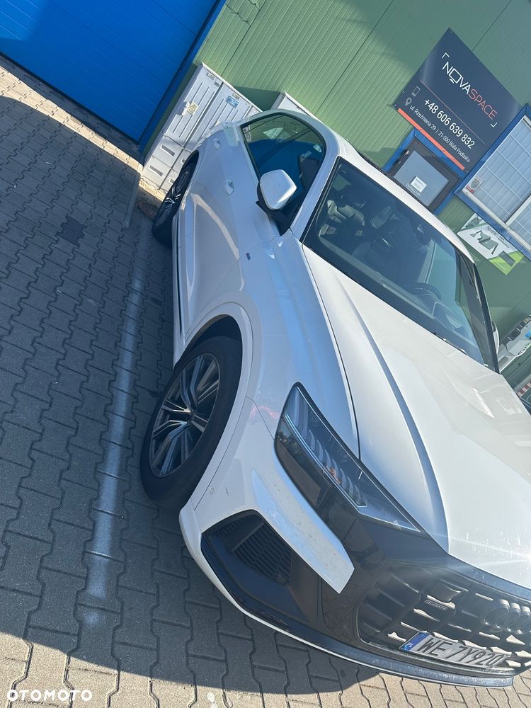 Audi Q8 - 3