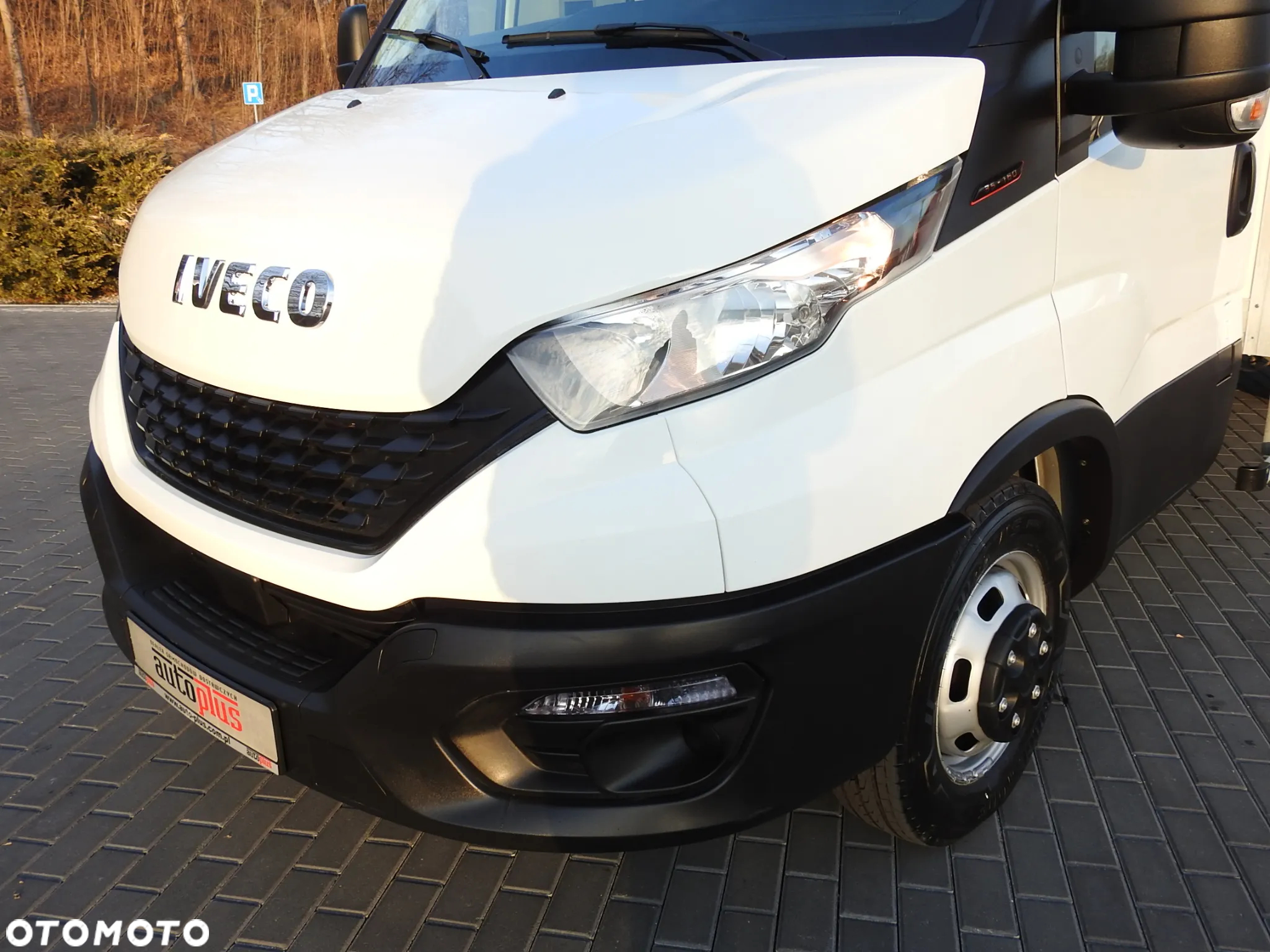 Iveco DAILY 35S16 KONTENER WINDA 8 PALET TEMPOMAT KLIMATYZACJA BLIŹNIACZE KOŁA 160KM [ 689599 ] - 22