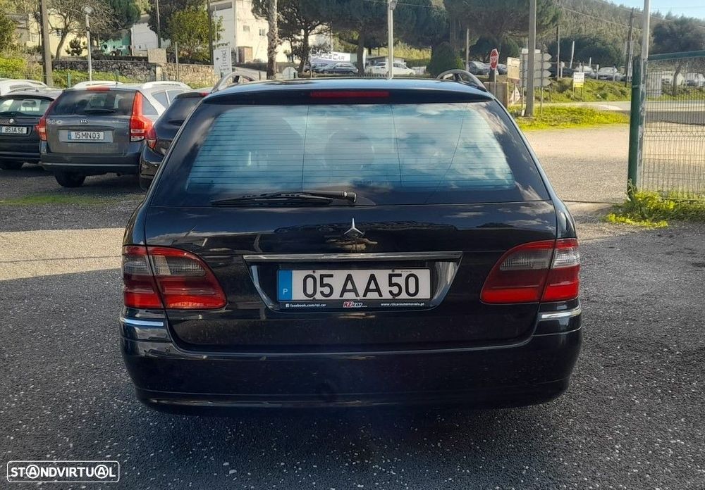Mercedes-Benz E 220 CDi Avantgarde - 5